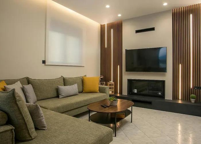 Grand Aqua Luxury By Mintzi فيلة