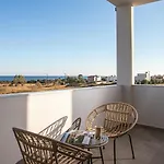 Villa Grand Aqua Luxury By Mintzi *