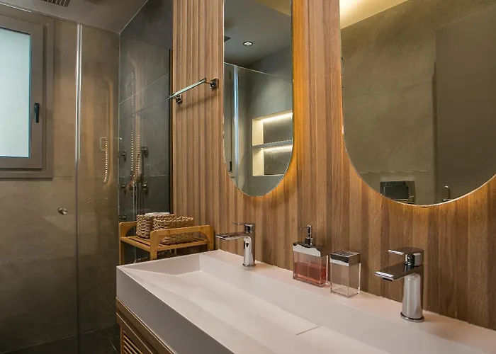 Villa Grand Aqua Luxury By Mintzi