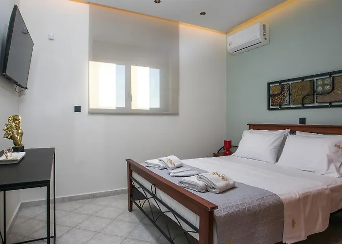 Grand Aqua Luxury By Mintzi Villa *