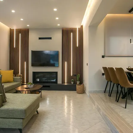 Grand Aqua Luxury By Mintzi Gennadi